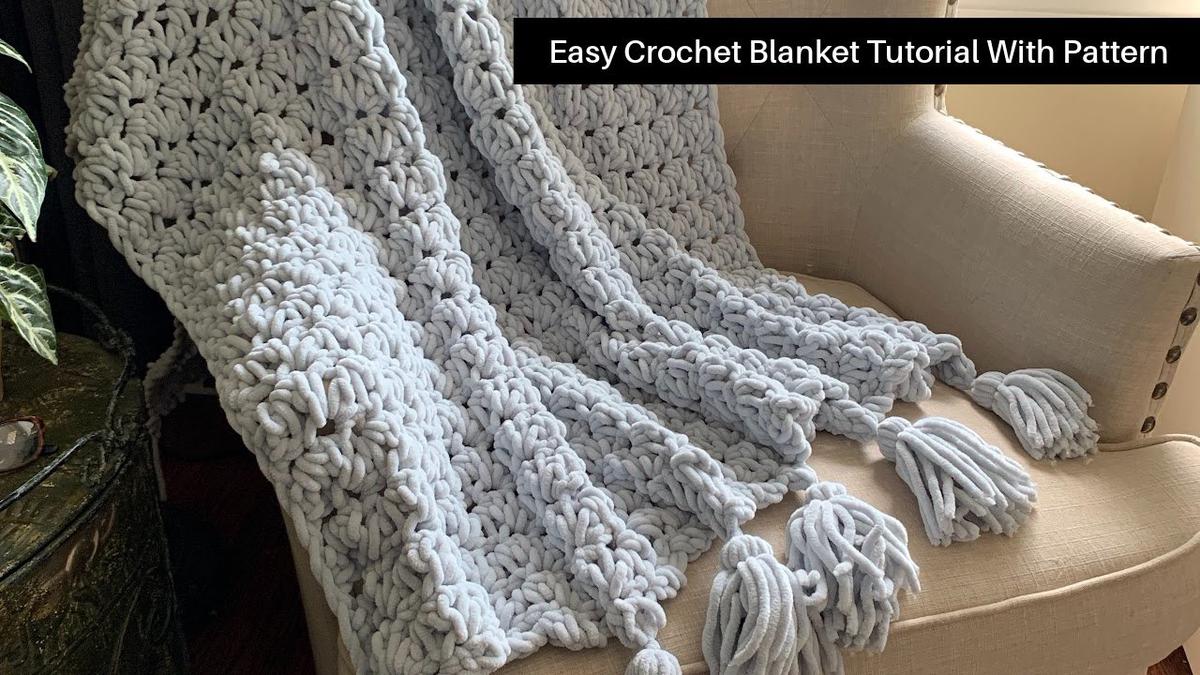 'Video thumbnail for Easiest crochet blanket! A fast and beautiful crochet blanket pattern. Crochet for beginners!'