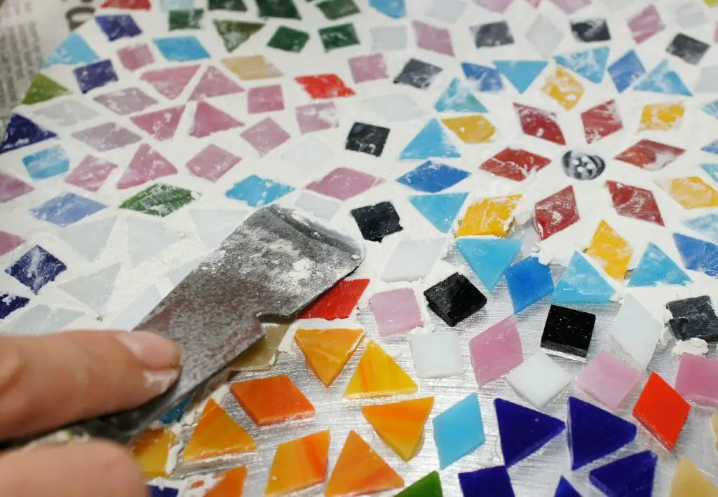 How to Make a Mosaic Table - Christine's Crafts