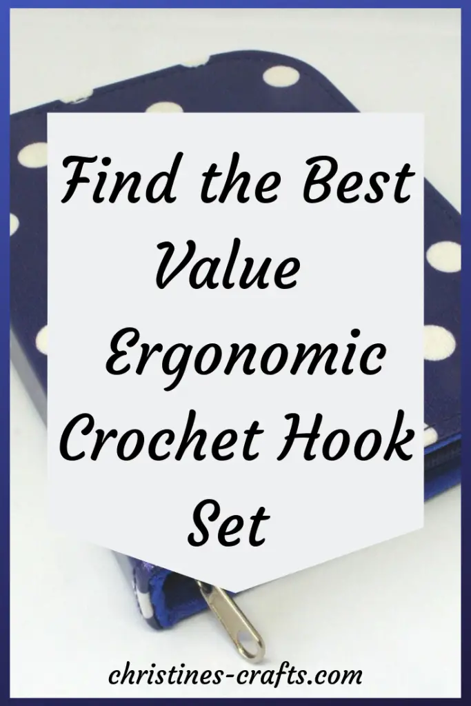 Ergonomic crochet hook set 