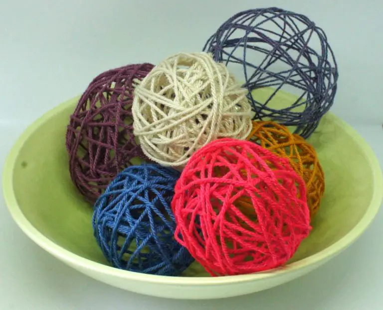 How to Make Yarn Ball Ornaments - Christine's Crafts easy to make