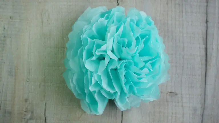 How to Make Easy Tissue Paper Flowers