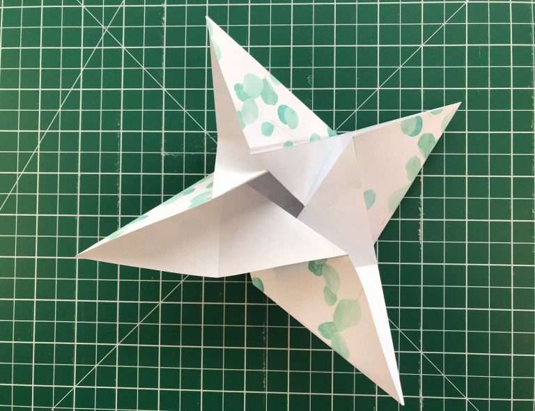Orgami Packets How to Make Quick and Easy Origami Seed Packets