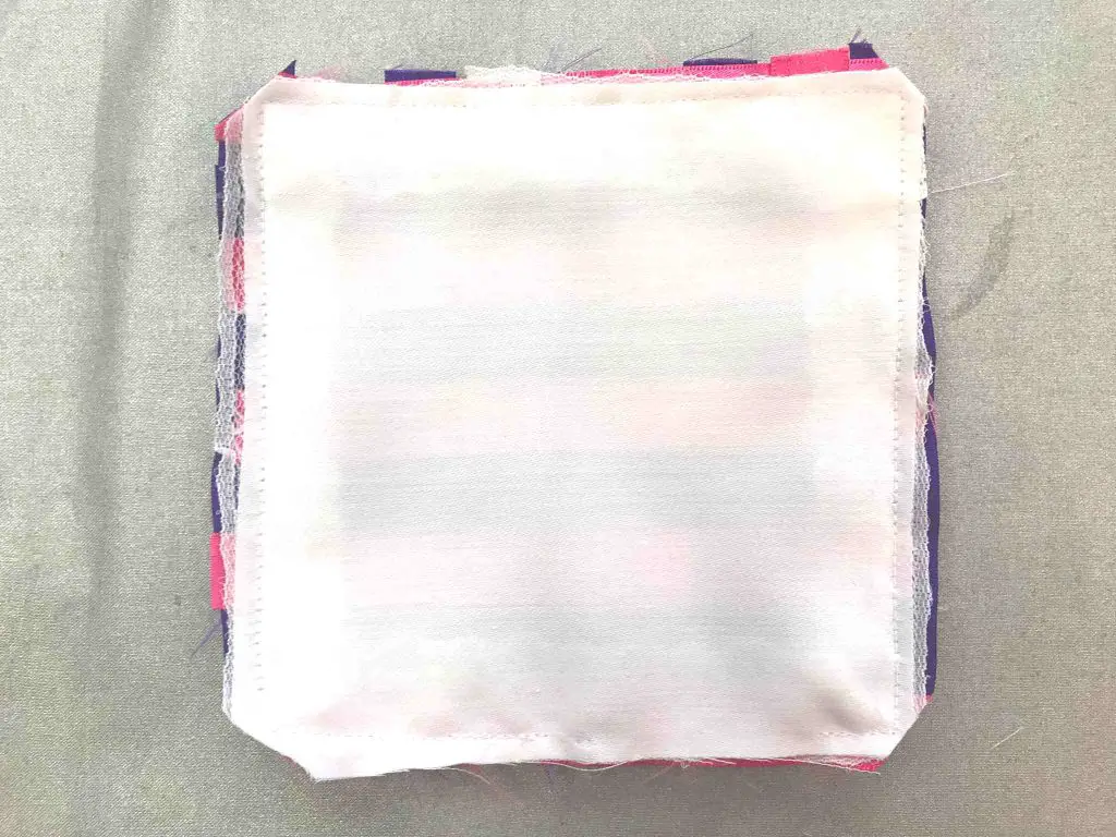 weaving ribbon