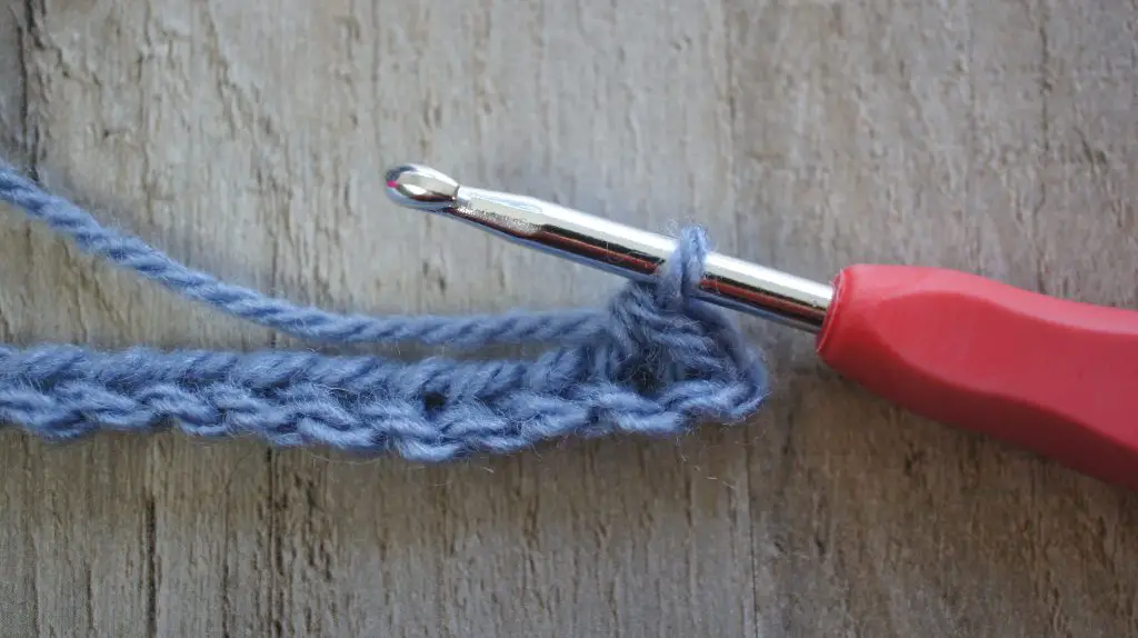 single crochet stitch completed