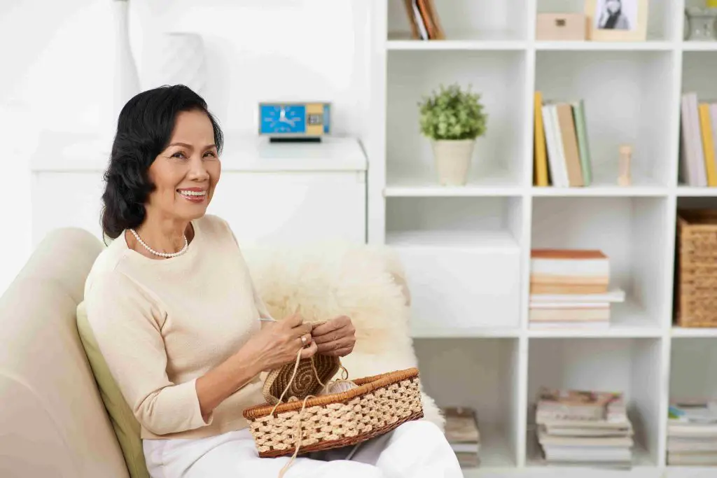 woman crocheting 