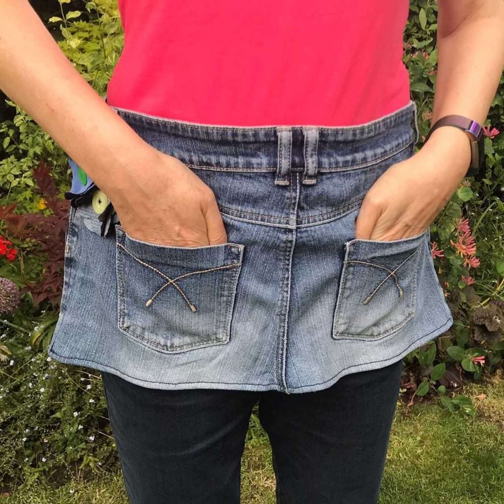 upcycling projects denim apron made from old jeans